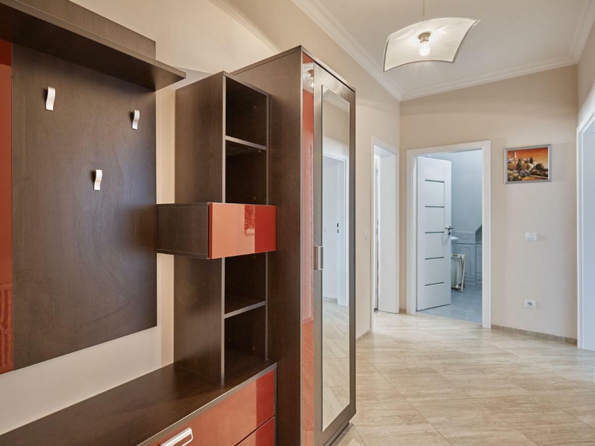 Apartman Villa Eiche 마리안스케 라즈네 외부 사진