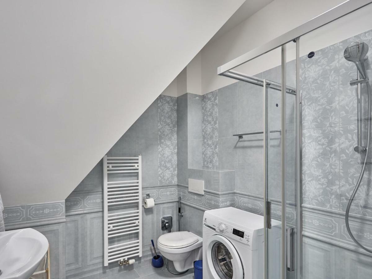 Apartman Villa Eiche 마리안스케 라즈네 외부 사진