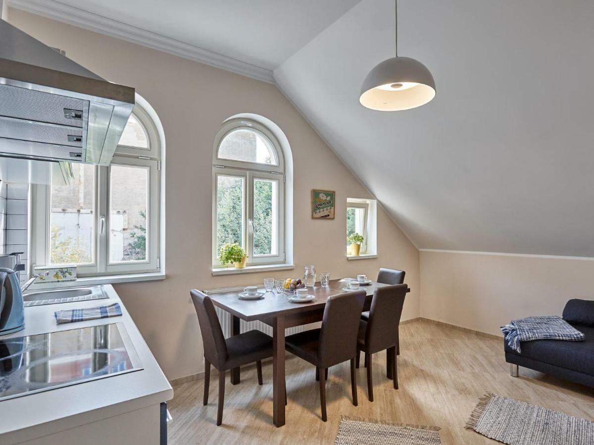 Apartman Villa Eiche 마리안스케 라즈네 외부 사진